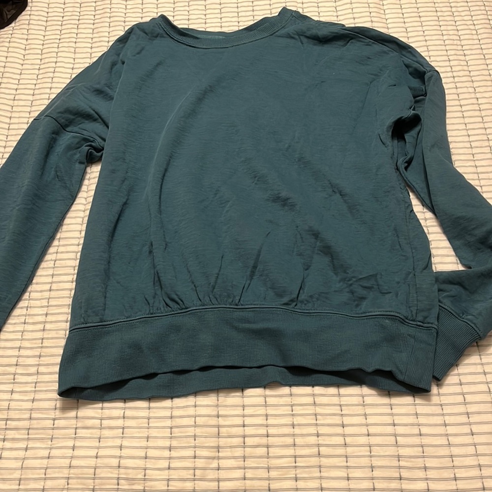 Athleta Girl Long sleeve